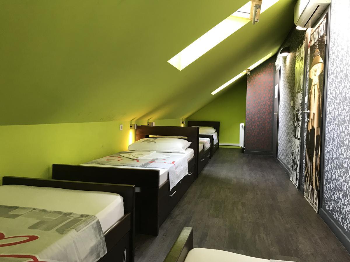 Hostel Paris Zagreb Buitenkant foto