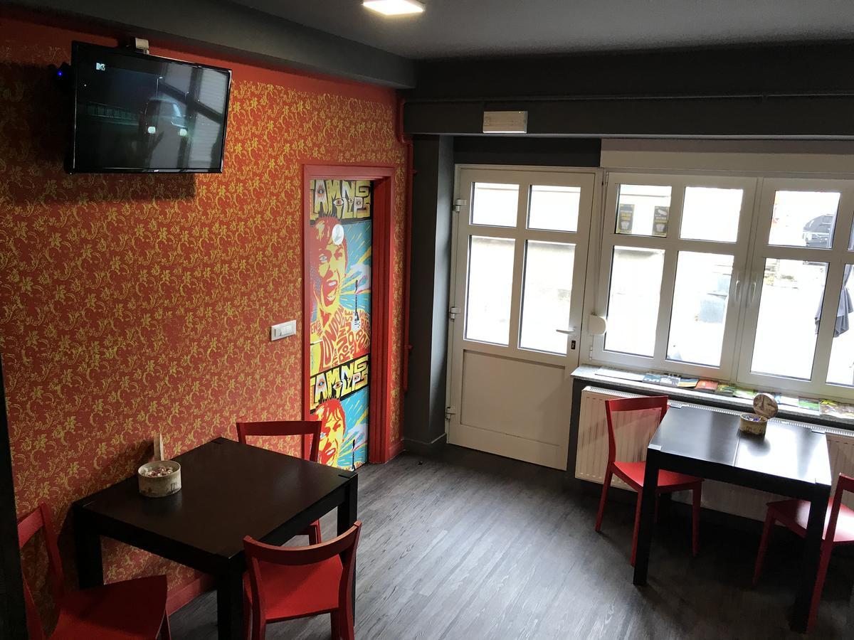 Hostel Paris Zagreb Buitenkant foto