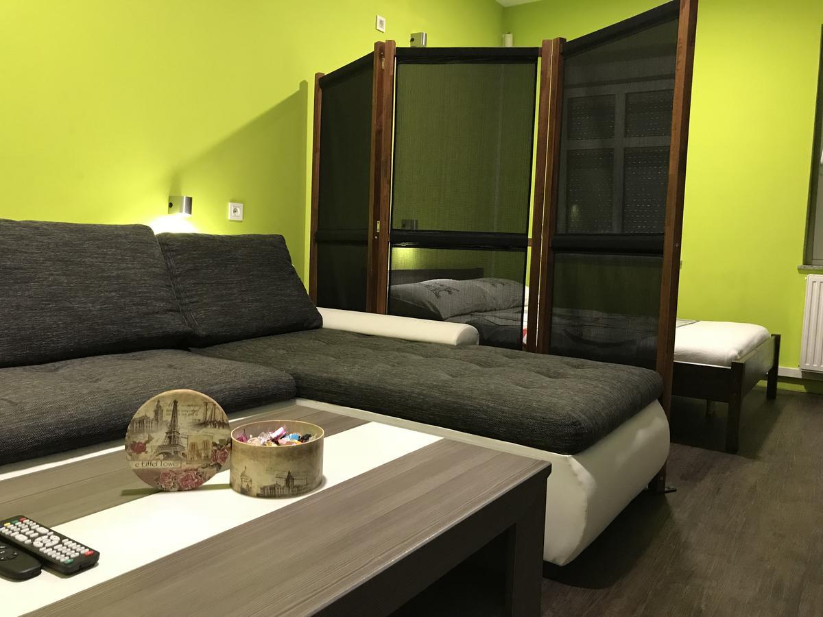 Hostel Paris Zagreb Buitenkant foto