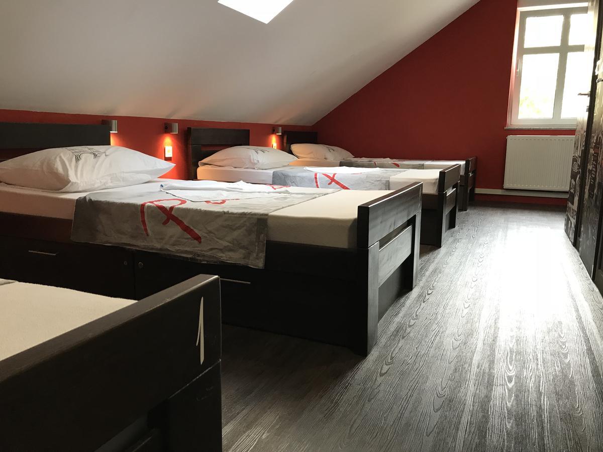 Hostel Paris Zagreb Buitenkant foto