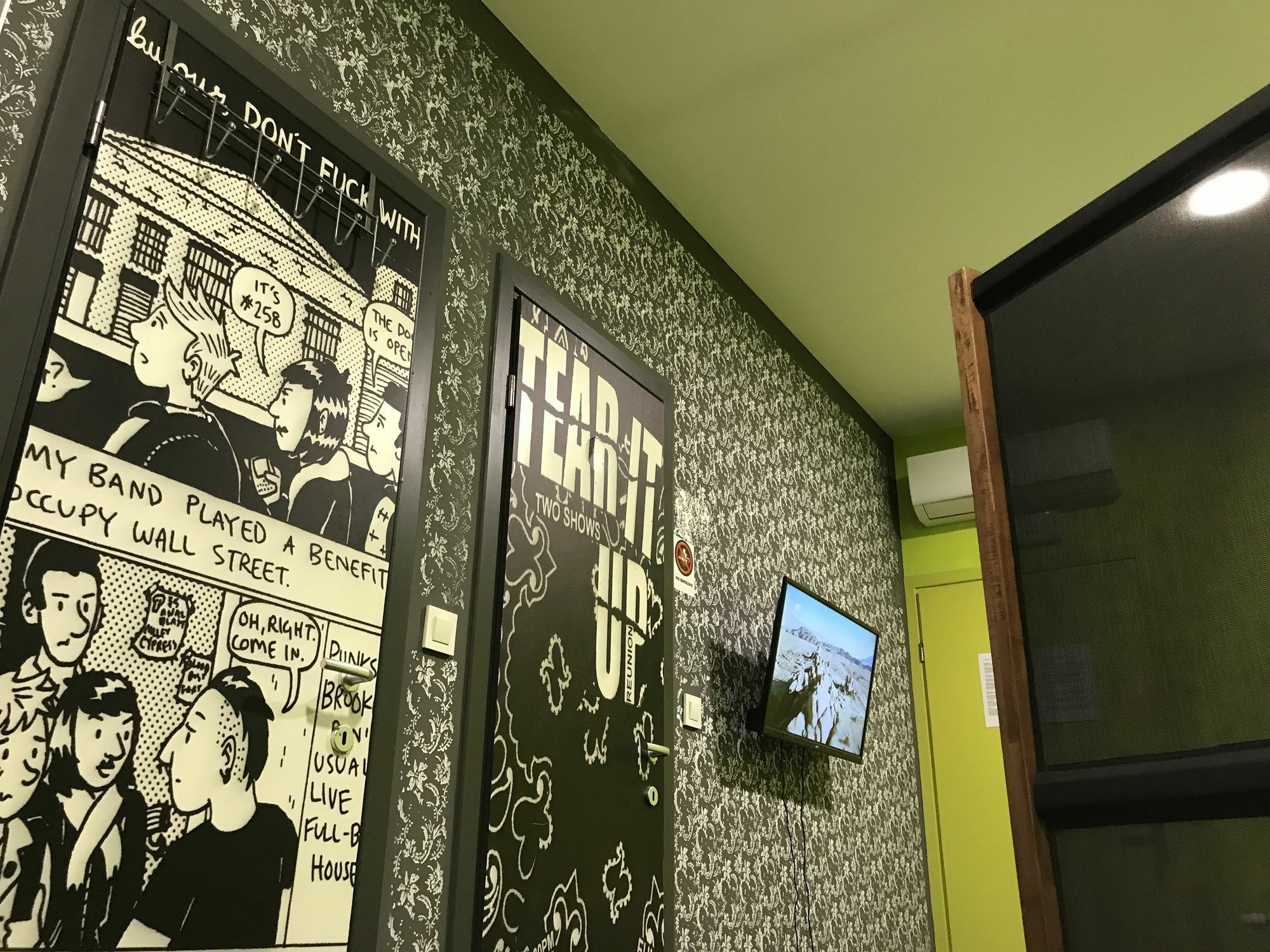 Hostel Paris Zagreb Buitenkant foto